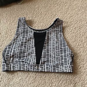VS sports bra